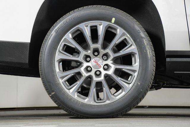 2025 GMC Yukon XL Vehicle Photo in PUYALLUP, WA 98371-4149