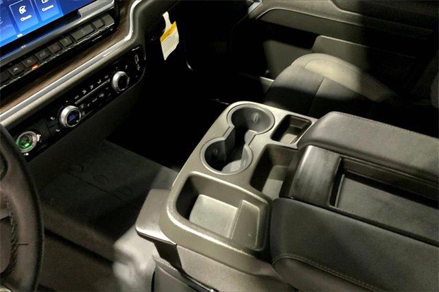 2023 Chevrolet Silverado 1500 Vehicle Photo in TOPEKA, KS 66609-0000