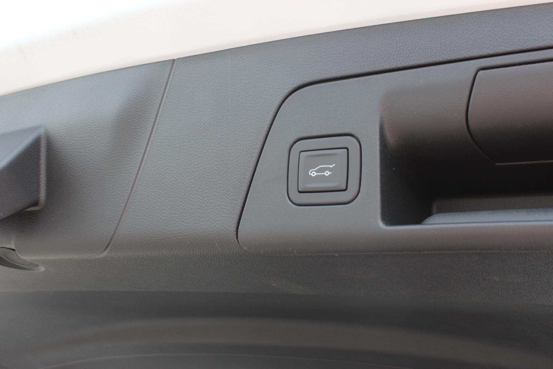 2025 Buick Envision Vehicle Photo in AURORA, CO 80012-4011