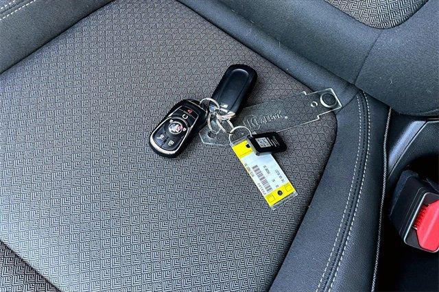 2022 Buick Encore GX Vehicle Photo in TOPEKA, KS 66609-0000