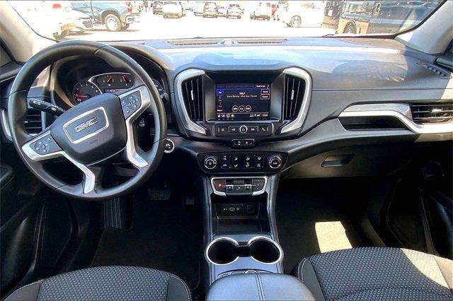 2024 GMC Terrain Vehicle Photo in TOPEKA, KS 66609-0000