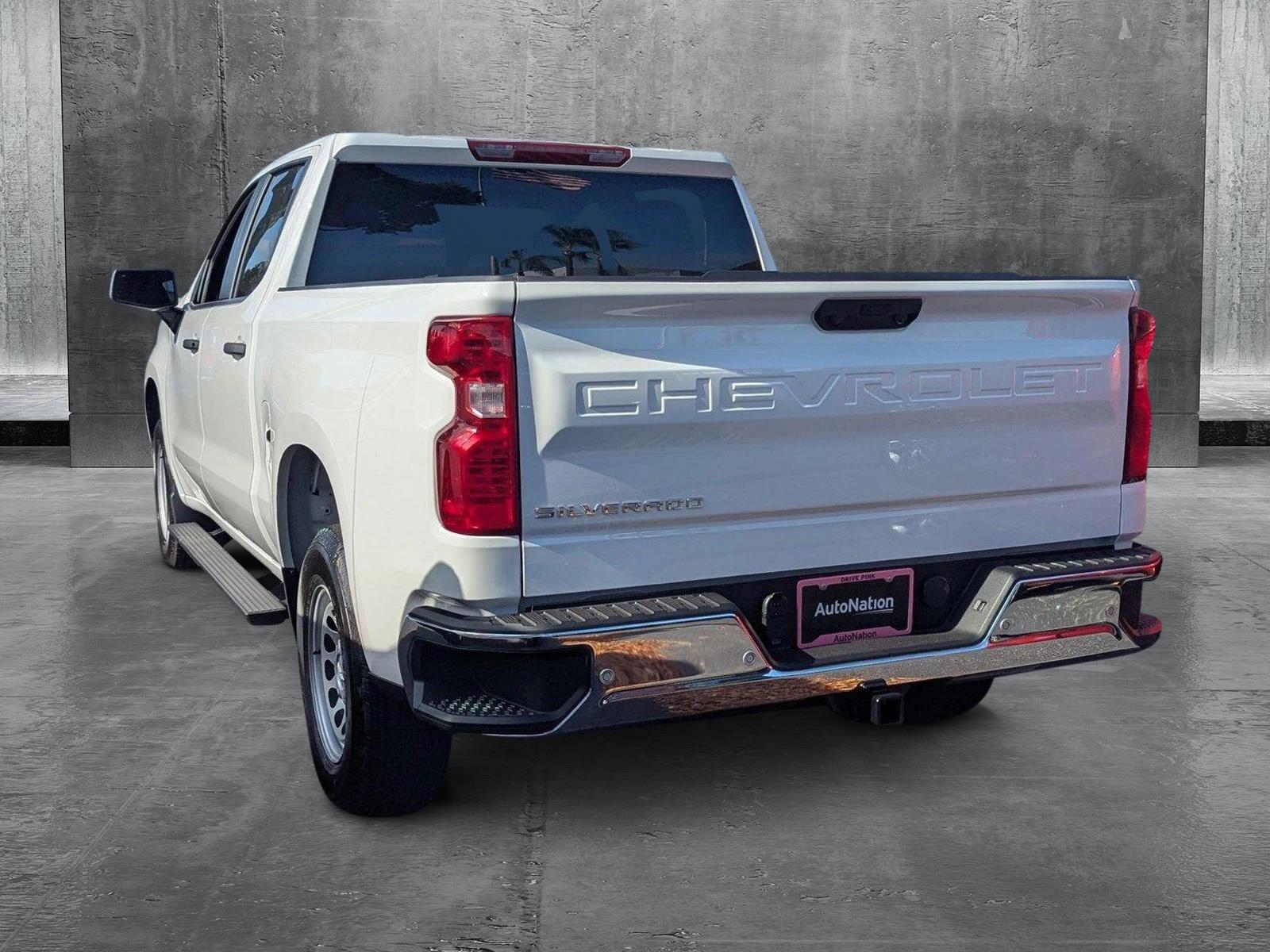 2025 Chevrolet Silverado 1500 Vehicle Photo in GREENACRES, FL 33463-3207