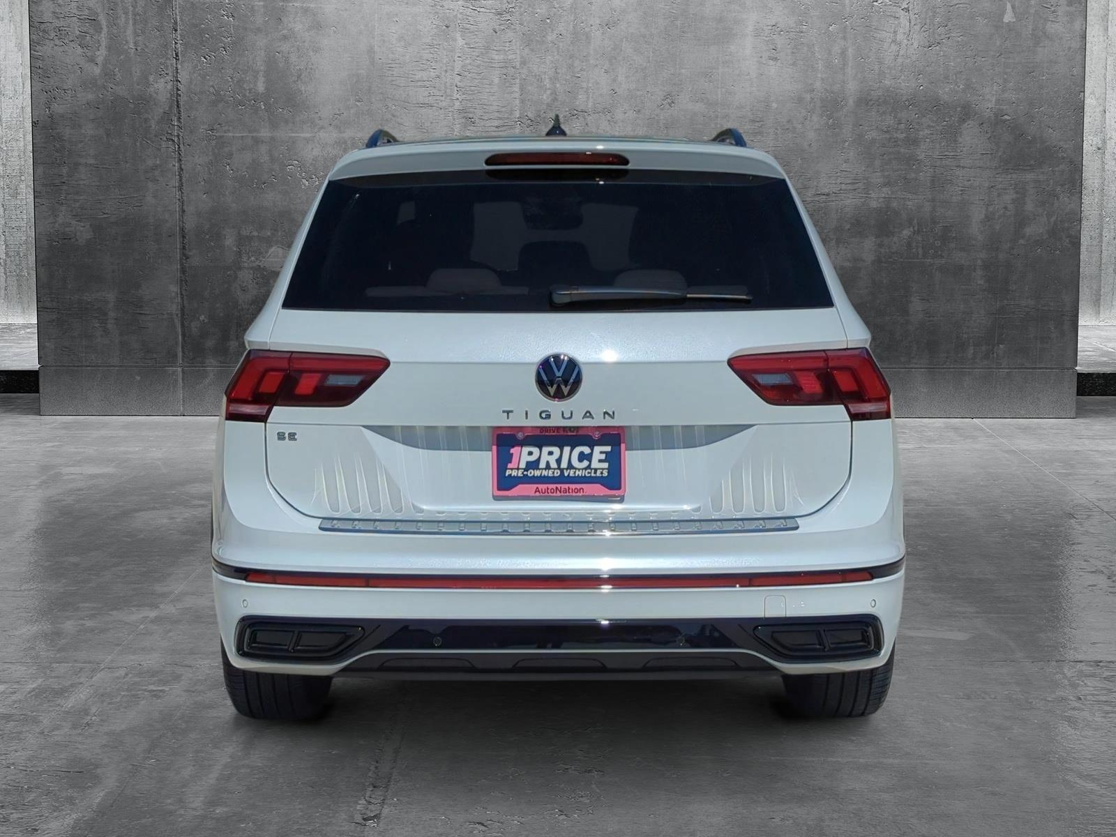 2024 Volkswagen Tiguan Vehicle Photo in Pembroke Pines, FL 33027
