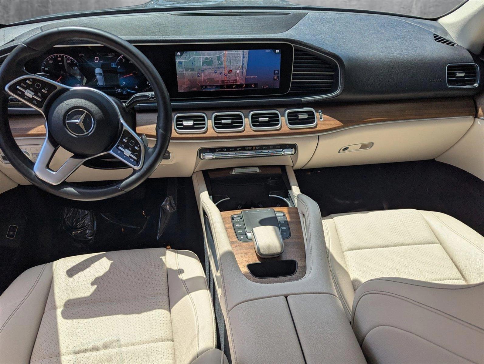 2022 Mercedes-Benz GLE Vehicle Photo in Delray Beach, FL 33444