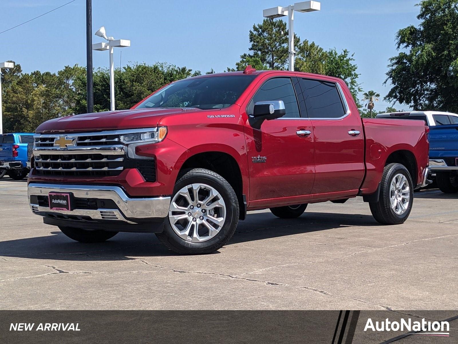 2025 Chevrolet Silverado 1500 Vehicle Photo in HOUSTON, TX 77034-5009