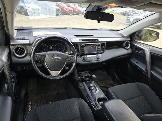 2017 Toyota RAV4 Hybrid Vehicle Photo in Pleasant Hills, PA 15236