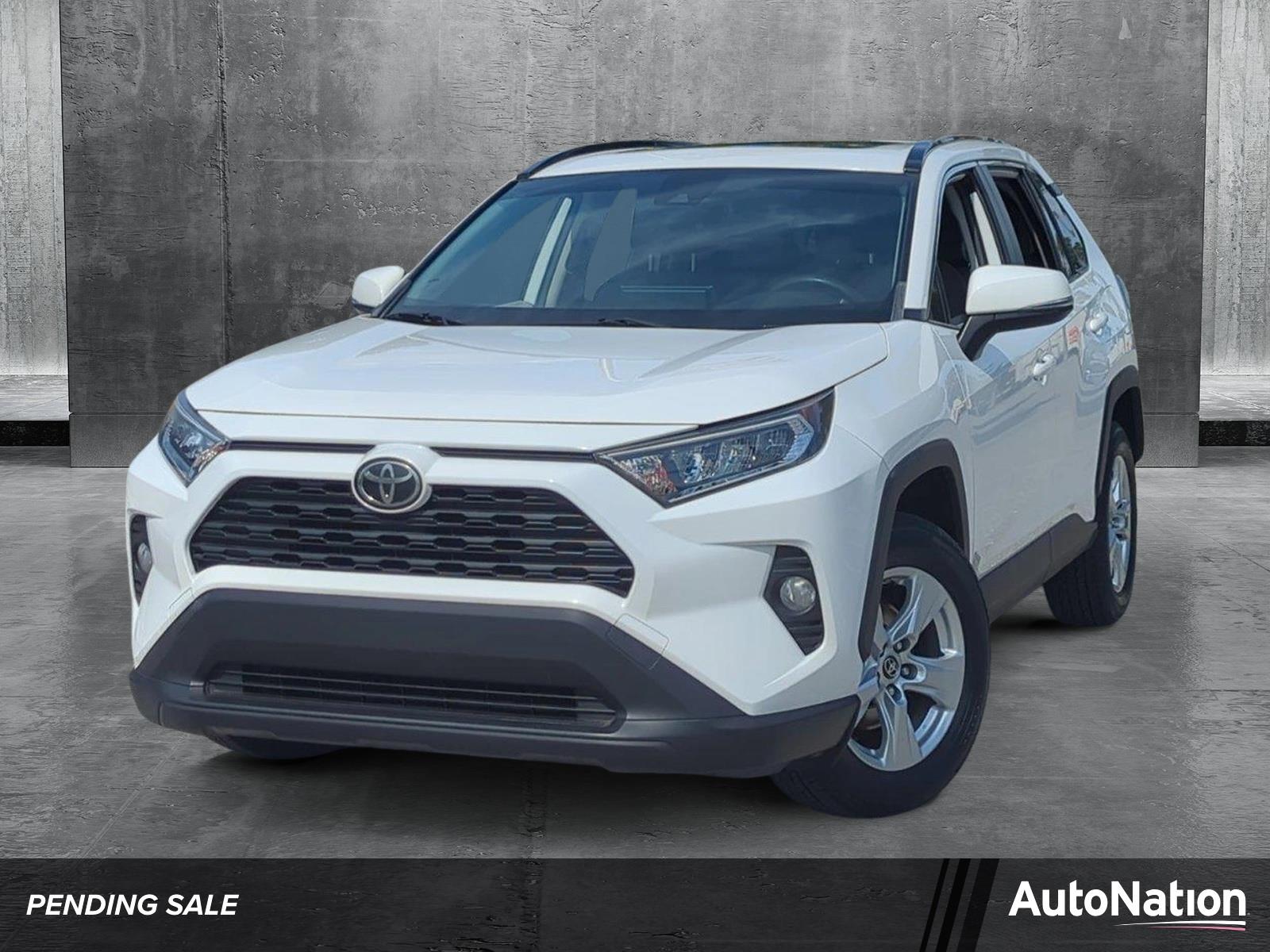 2019 Toyota RAV4 Vehicle Photo in Ft. Myers, FL 33907
