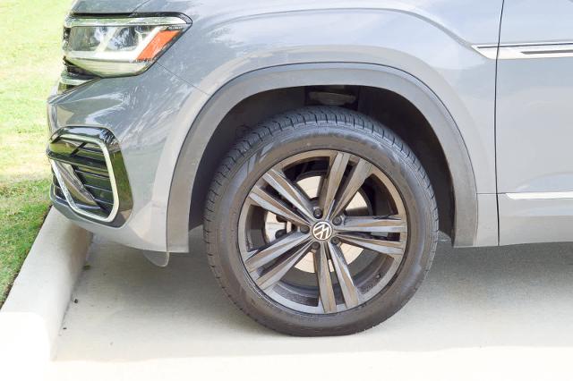2021 Volkswagen Atlas Cross Sport Vehicle Photo in Houston, TX 77090