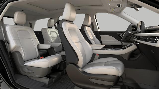 2025 Lincoln Aviator Vehicle Photo in Neenah, WI 54956