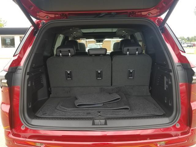 2025 Buick Enclave Vehicle Photo in ELYRIA, OH 44035-6349