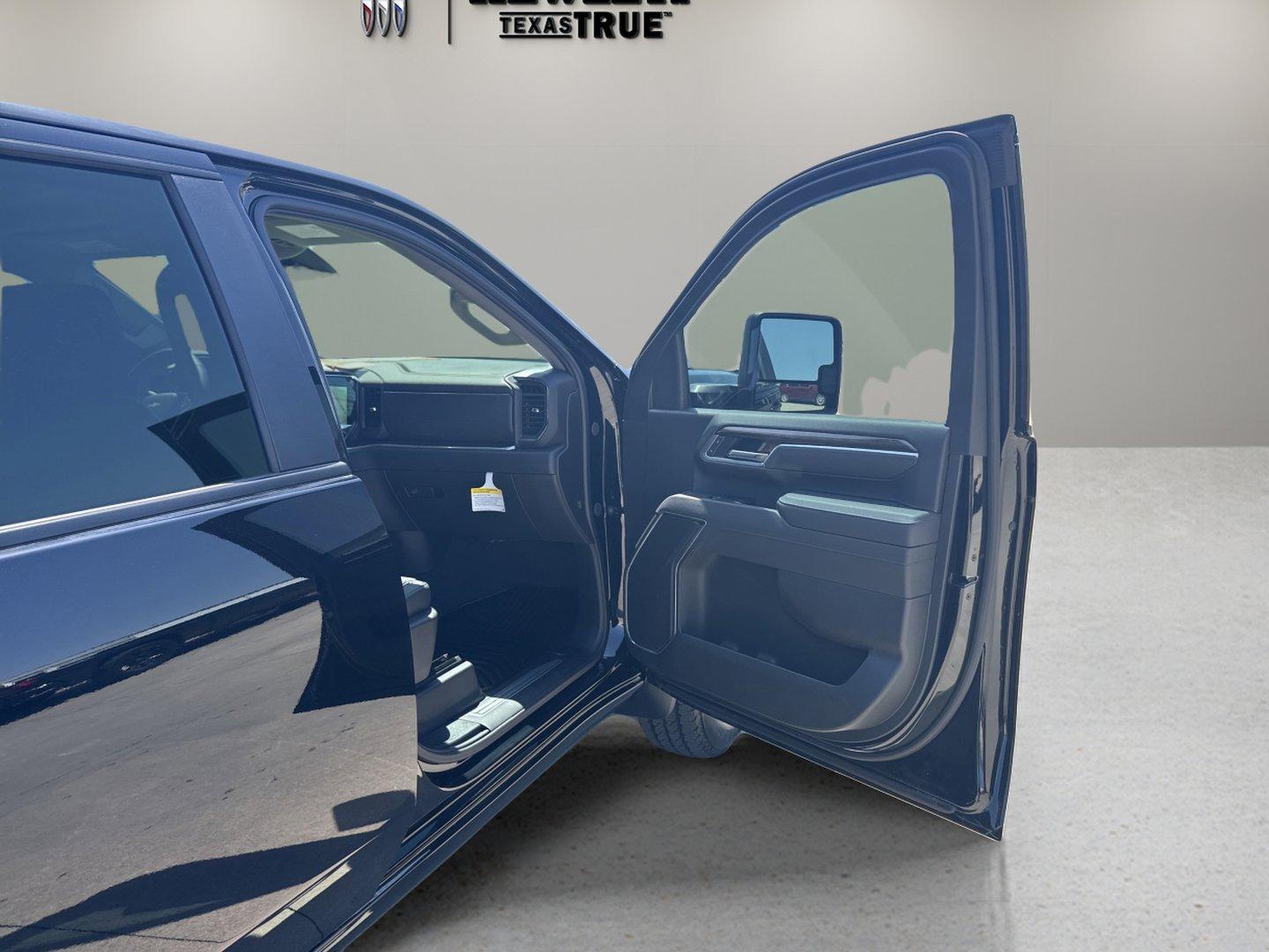 2025 Chevrolet Silverado 2500 HD Vehicle Photo in GEORGETOWN, TX 78626-7508