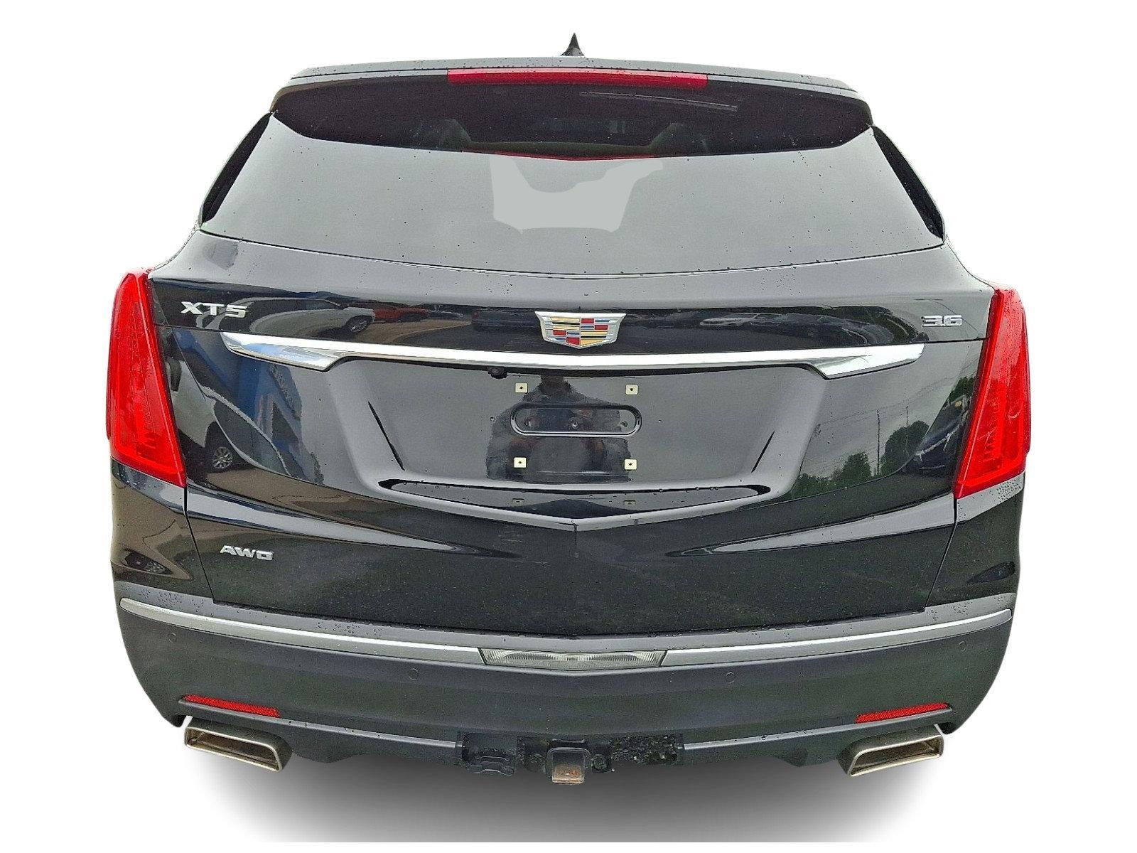 2017 Cadillac XT5 Vehicle Photo in BETHLEHEM, PA 18017-9401