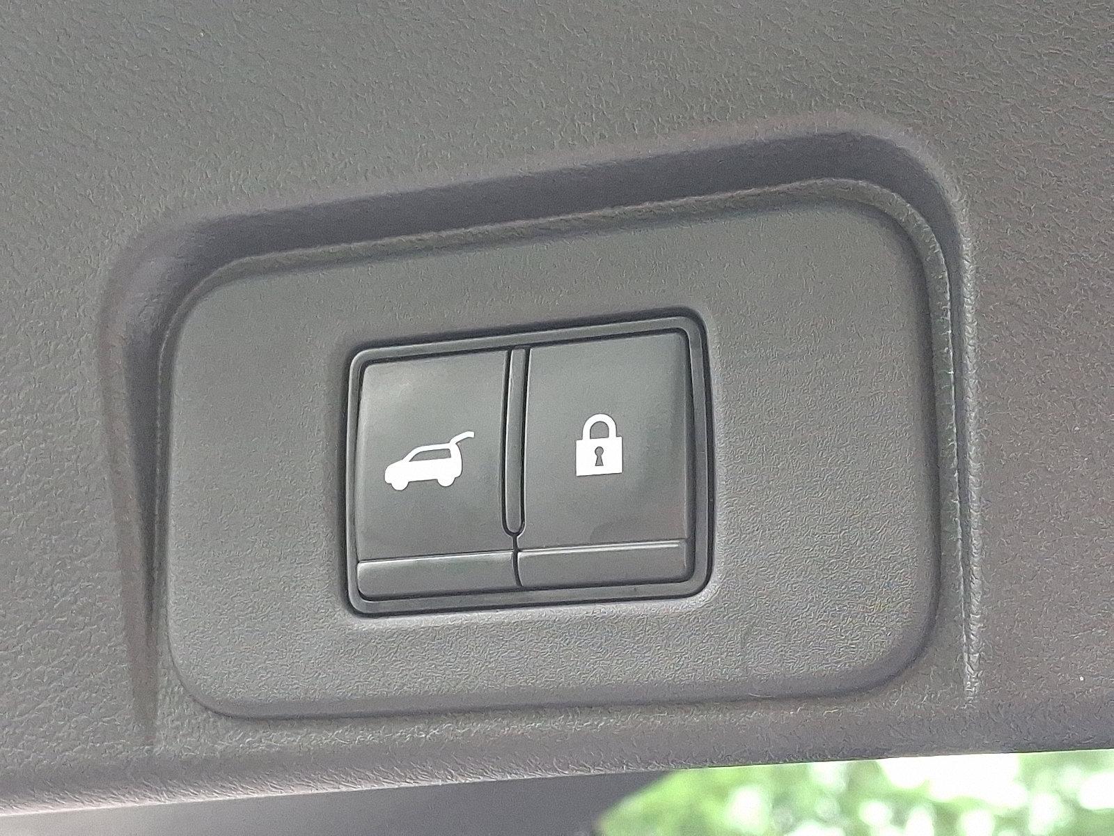 2023 Nissan Rogue Vehicle Photo in Jenkintown, PA 19046