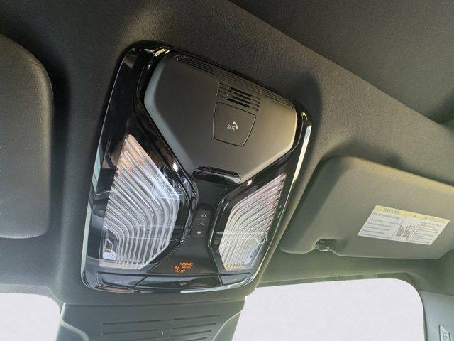 2025 BMW X5 M60i Vehicle Photo in LEOMINSTER, MA 01453-2952