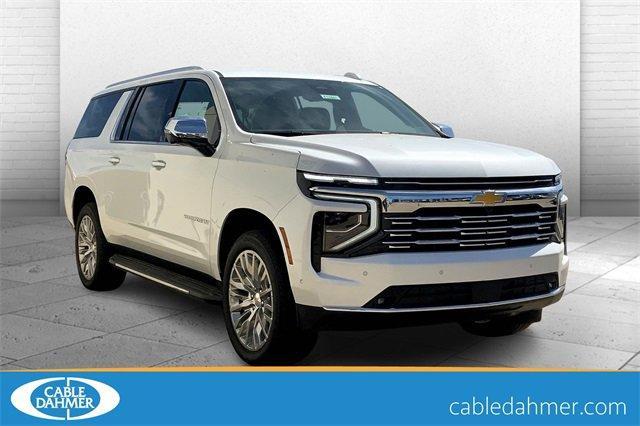 2025 Chevrolet Suburban Vehicle Photo in TOPEKA, KS 66609-0000