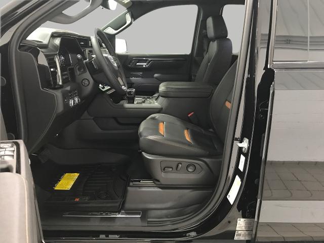 2025 GMC Sierra 1500 Vehicle Photo in GREEN BAY, WI 54303-3330