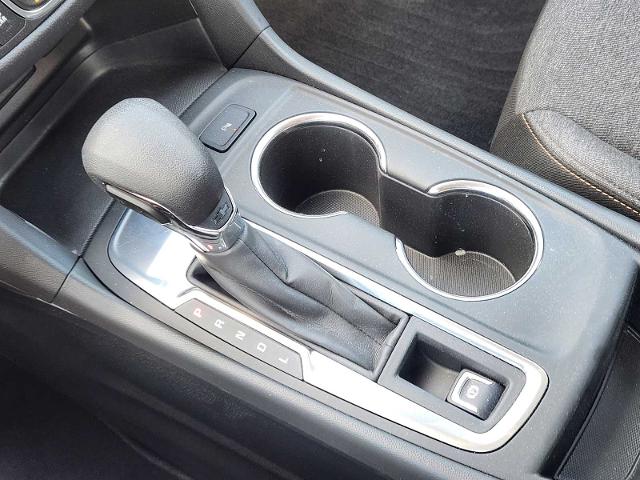 2022 Chevrolet Equinox Vehicle Photo in DENTON, TX 76210-9321