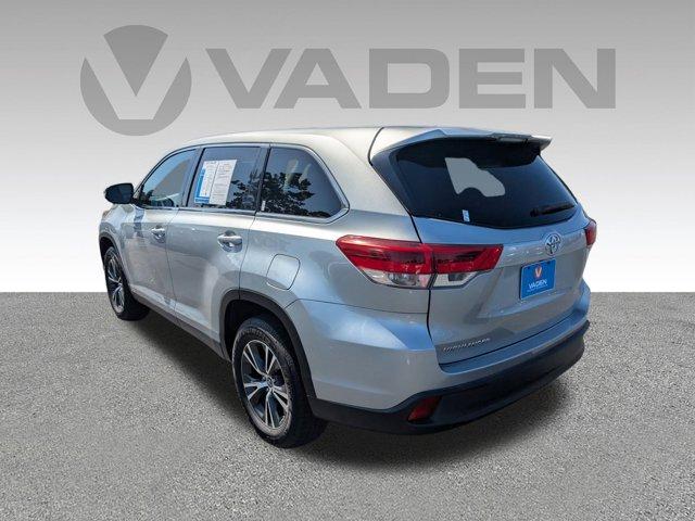 2019 Toyota Highlander Vehicle Photo in BRUNSWICK, GA 31525-1881