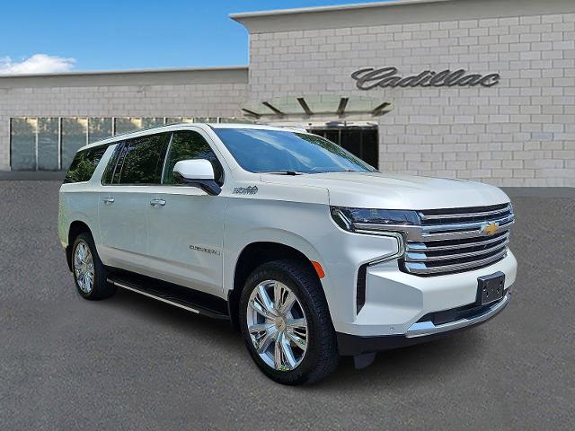 2023 Chevrolet Suburban Vehicle Photo in TREVOSE, PA 19053-4984