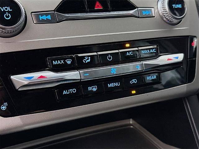 2022 Ford Explorer Vehicle Photo in PUYALLUP, WA 98371-4149