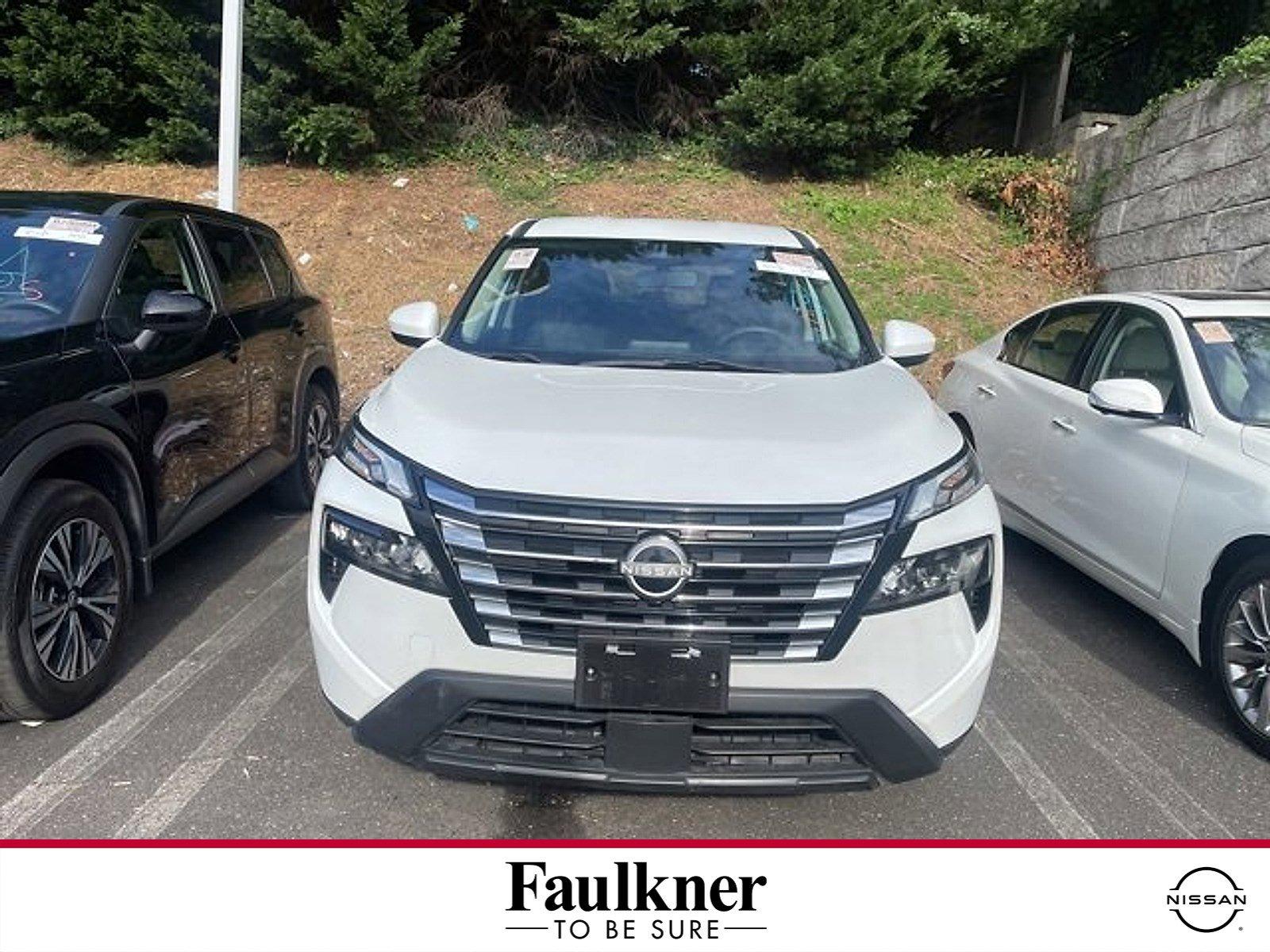 2024 Nissan Rogue Vehicle Photo in Jenkintown, PA 19046