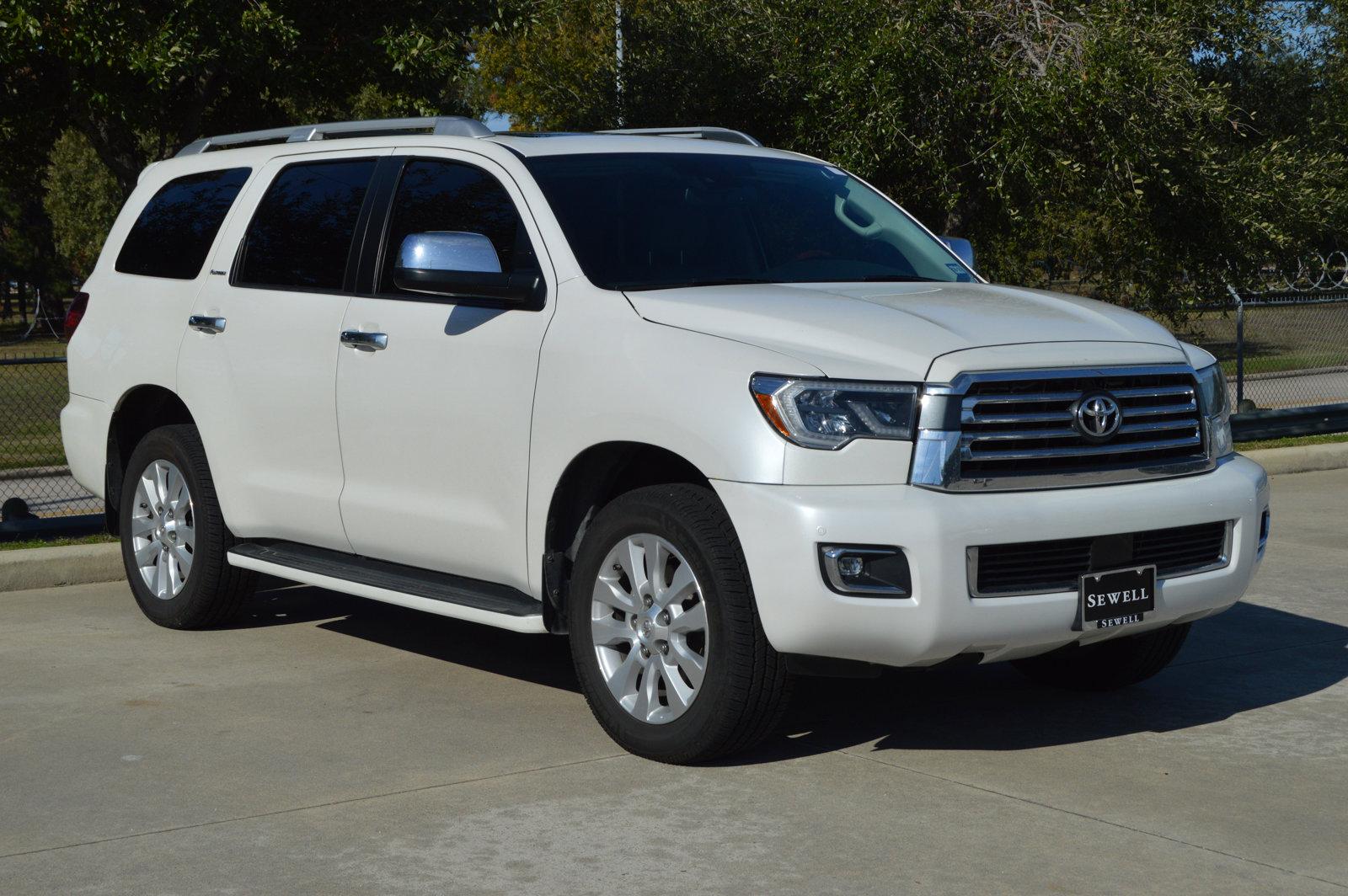 2018 Toyota Sequoia Vehicle Photo in Houston, TX 77090