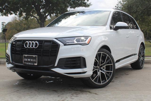 2022 Audi Q7 Vehicle Photo in HOUSTON, TX 77090