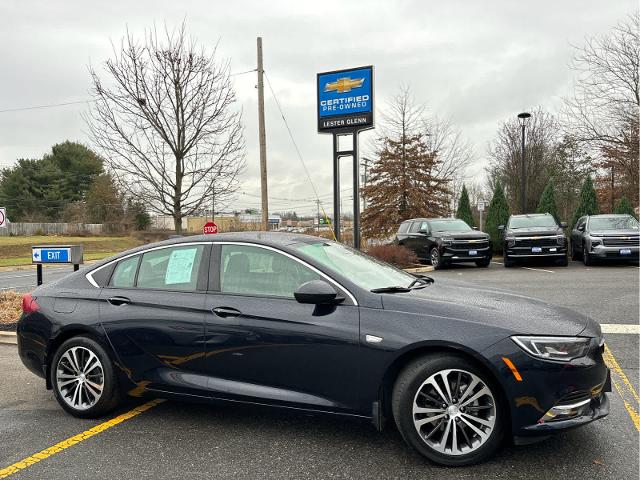 Used 2018 Buick Regal Sportback Essence with VIN W04GP6SX0J1099920 for sale in Freehold, NJ