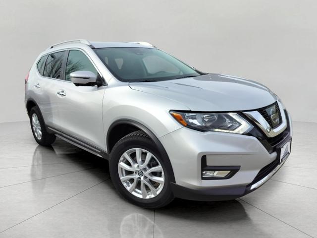 2017 Nissan Rogue Vehicle Photo in Appleton, WI 54914