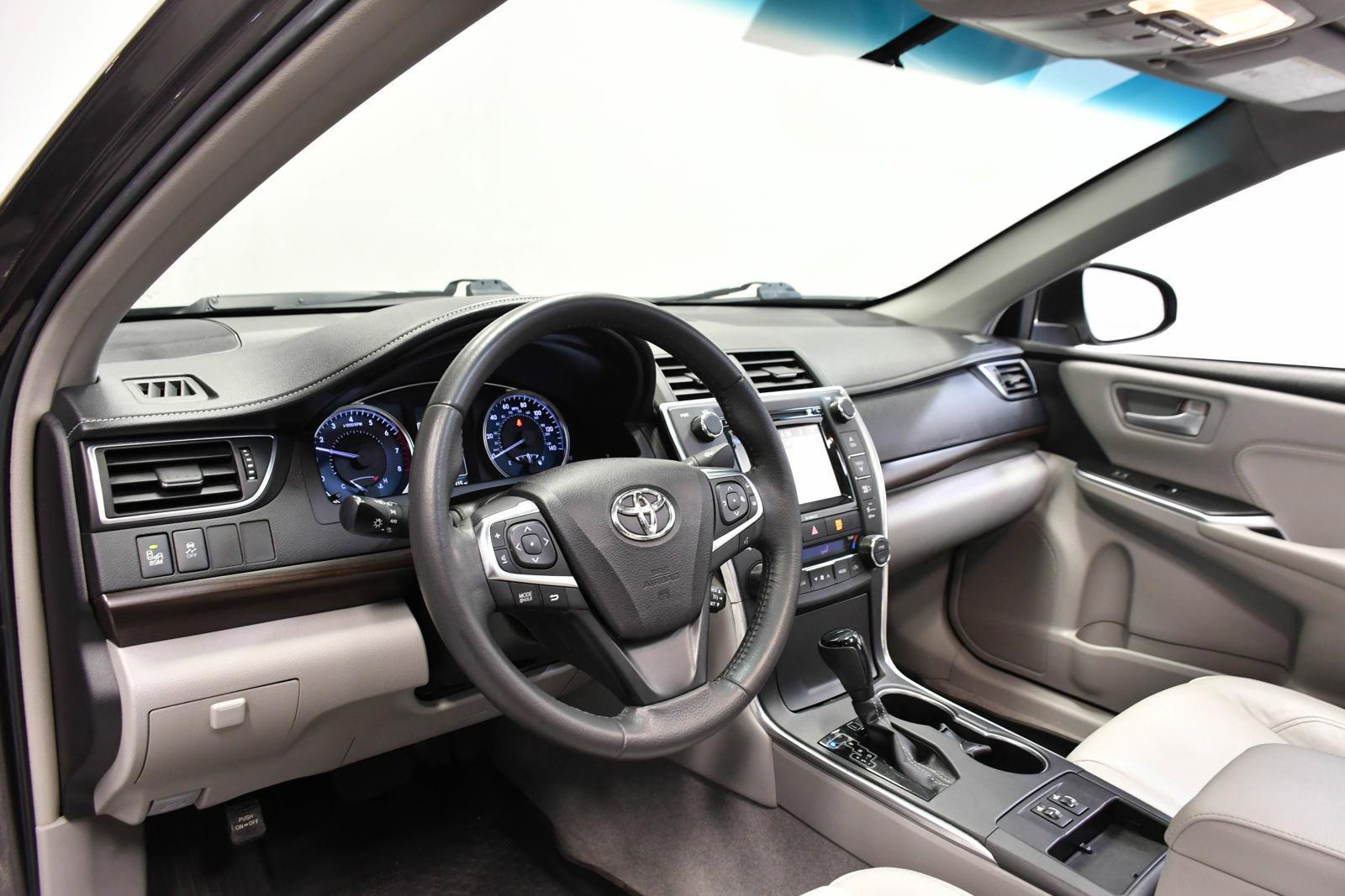 2017 Toyota Camry Vehicle Photo in DALLAS, TX 75235