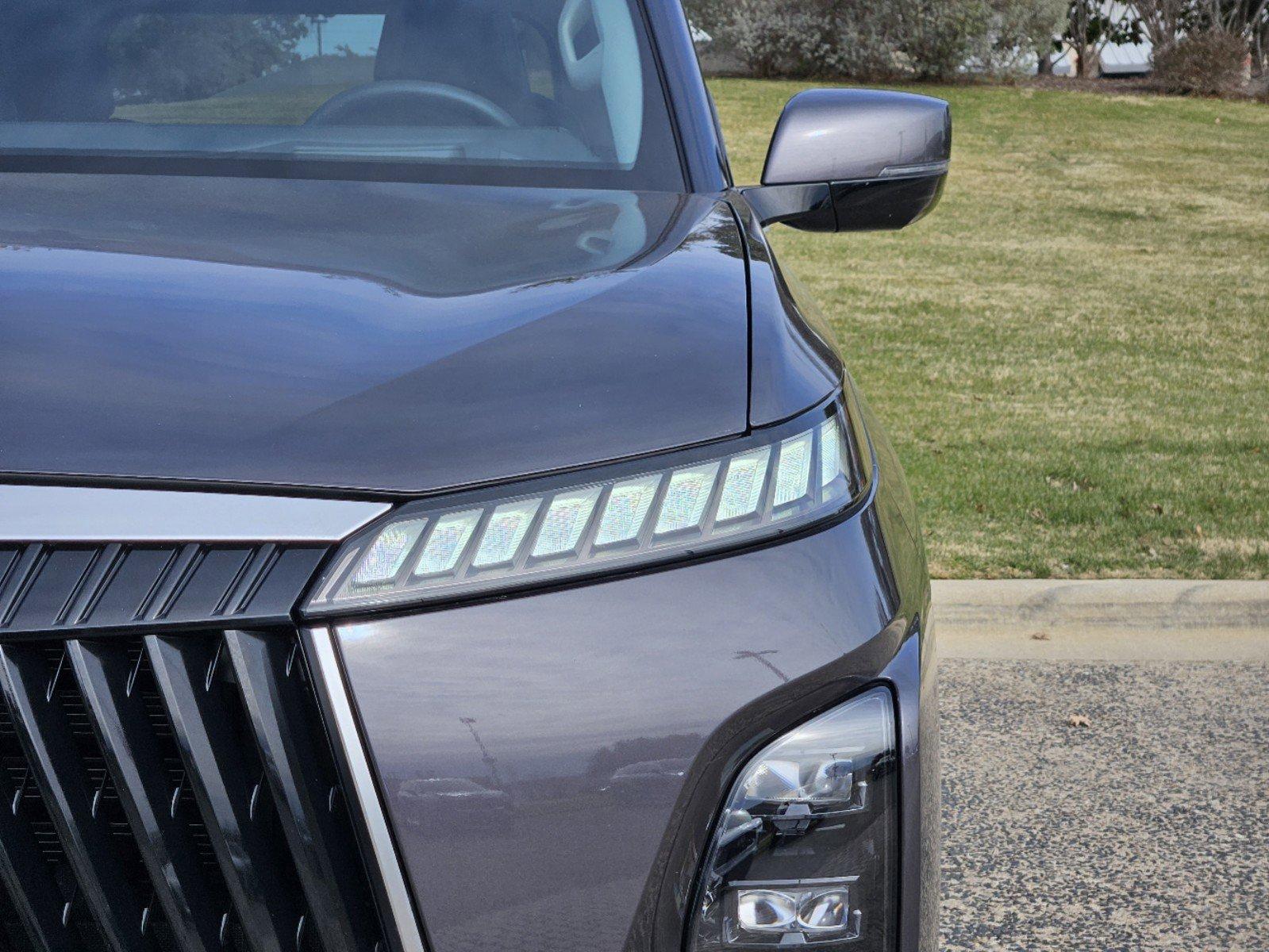 2025 INFINITI QX80 Vehicle Photo in Fort Worth, TX 76132