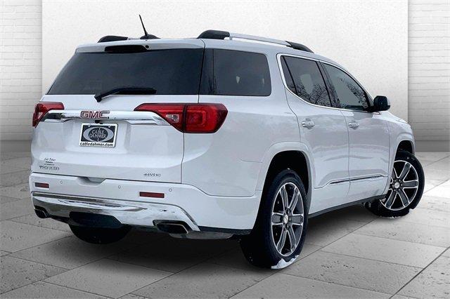 2017 GMC Acadia Vehicle Photo in KANSAS CITY, MO 64114-4502