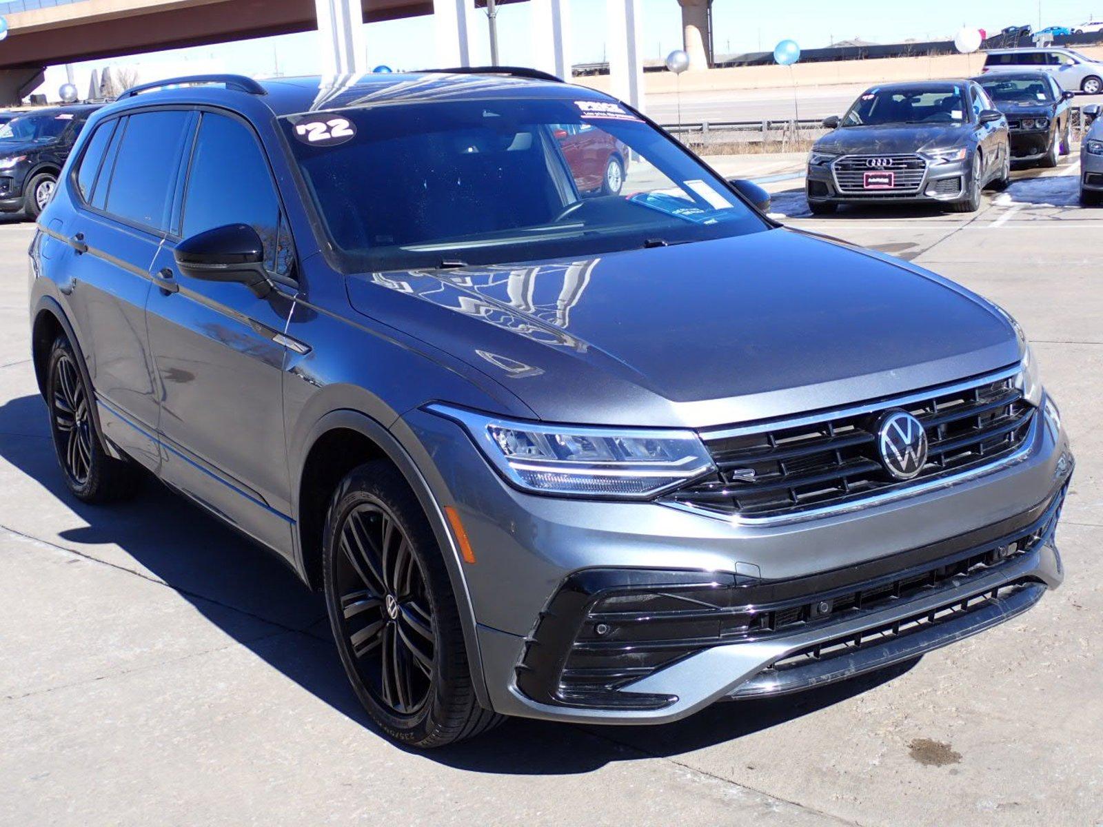 2022 Volkswagen Tiguan Vehicle Photo in DENVER, CO 80221-3610