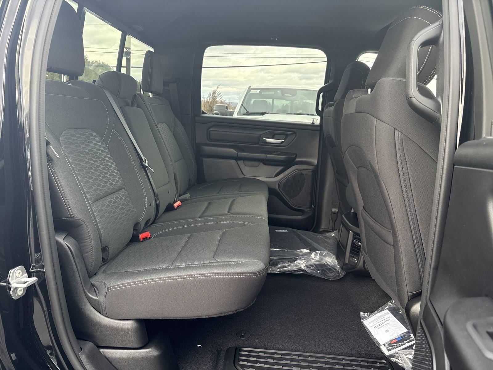 2025 Ram 1500 Vehicle Photo in Mechanicsburg, PA 17050-1707