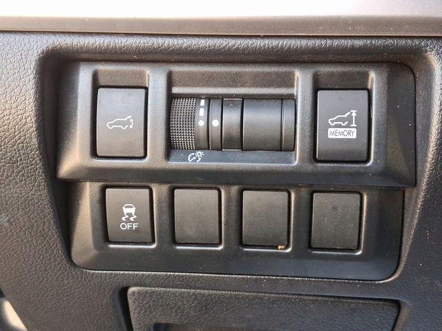 2018 Subaru Outback Vehicle Photo in PAWLING, NY 12564-3219