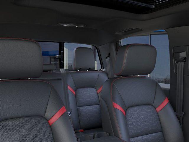 2025 Chevrolet Colorado Vehicle Photo in DANBURY, CT 06810-5034