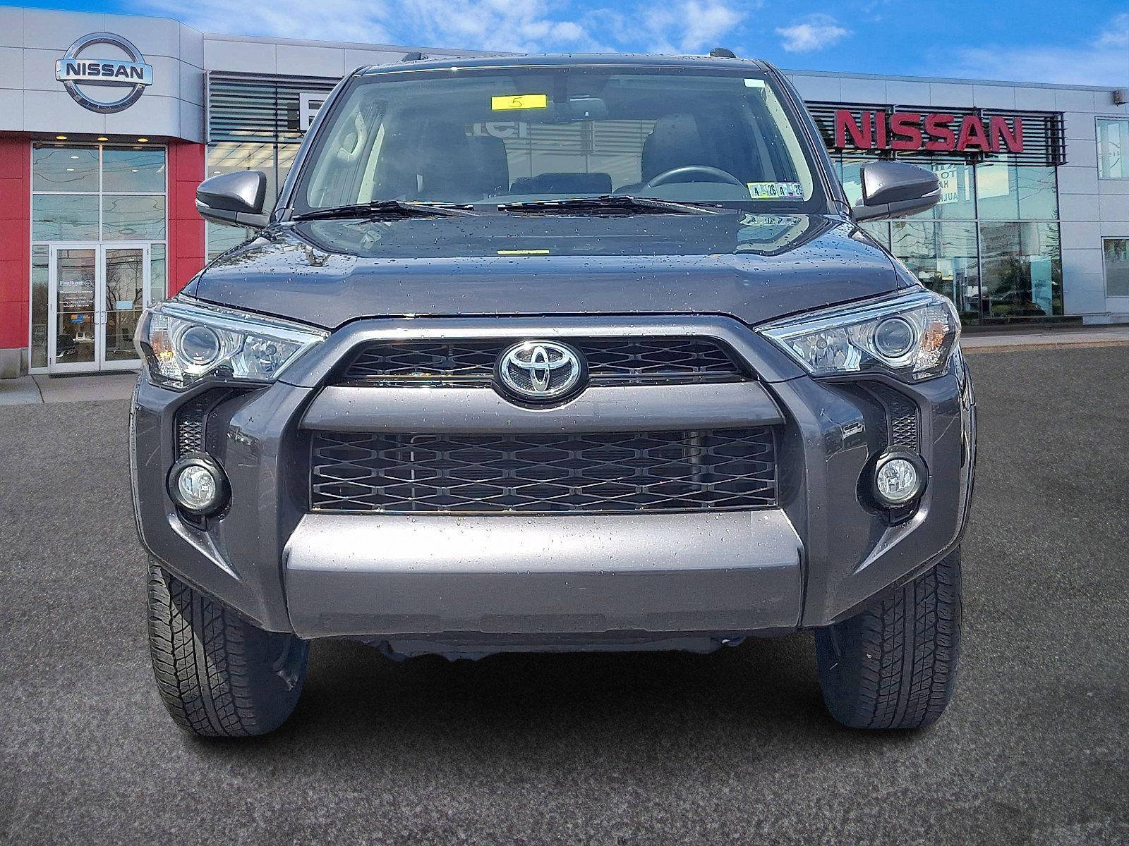 Used 2019 Toyota 4Runner SR5 Premium with VIN JTEBU5JR2K5713376 for sale in Harrisburg, PA