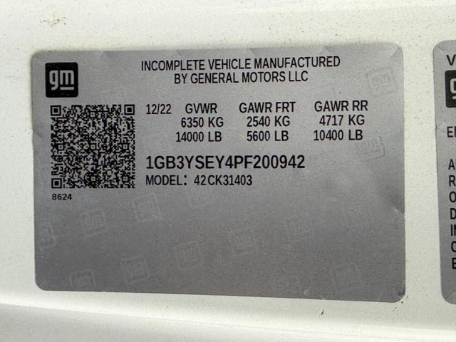 2023 Chevrolet Silverado 3500 HD CC Vehicle Photo in COLUMBIA, MO 65203-3903