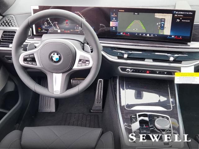 2025 BMW X7 xDrive40i Vehicle Photo in PLANO, TX 75024