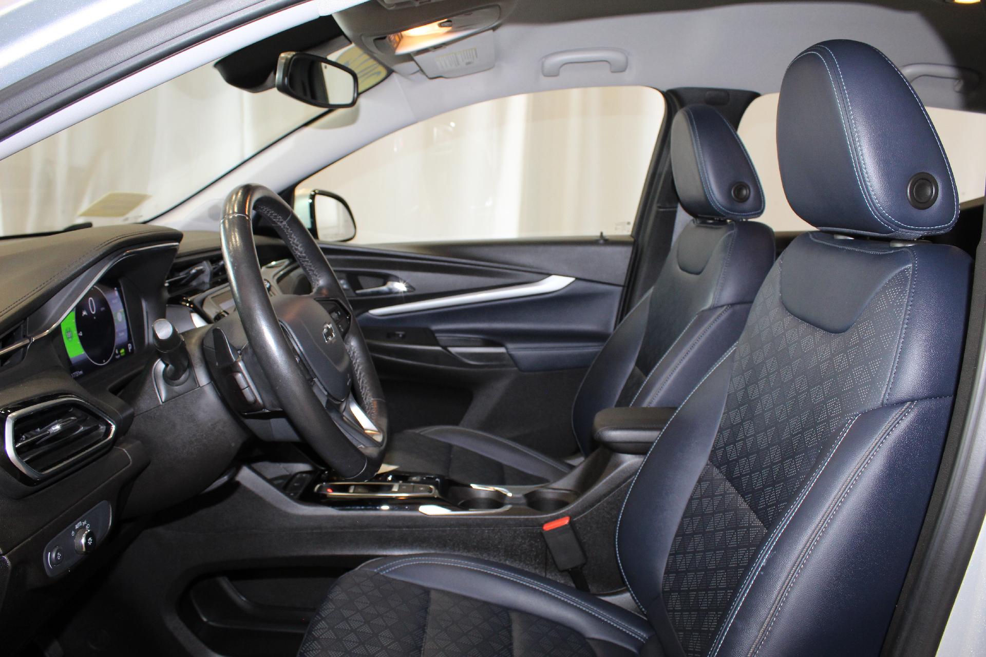 2022 Chevrolet Bolt EUV Vehicle Photo in NORTHAMPTON, MA 01060-1120
