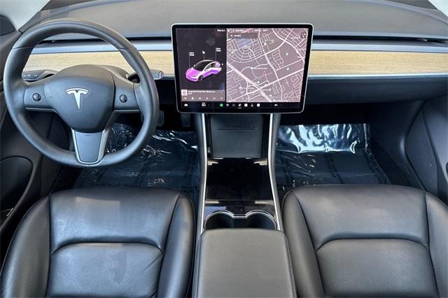2020 Tesla Model 3 Vehicle Photo in ELK GROVE, CA 95757-8703