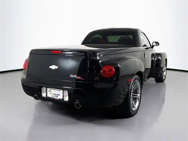 2004 Chevrolet SSR Vehicle Photo in PUYALLUP, WA 98371-4149