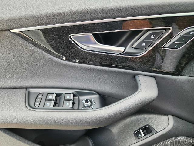 2020 Audi Q7 Vehicle Photo in HOUSTON, TX 77079