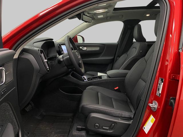 2025 Volvo XC40 Vehicle Photo in Appleton, WI 54913