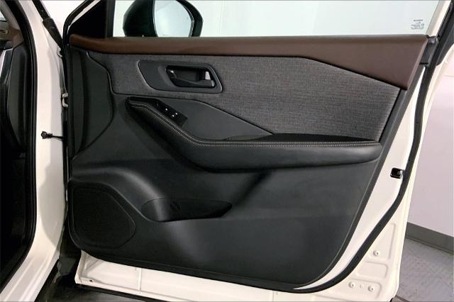2021 Nissan Rogue Vehicle Photo in Kansas City, MO 64114