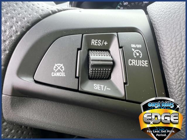 2022 Chevrolet Trax Vehicle Photo in Roslyn, NY 11576
