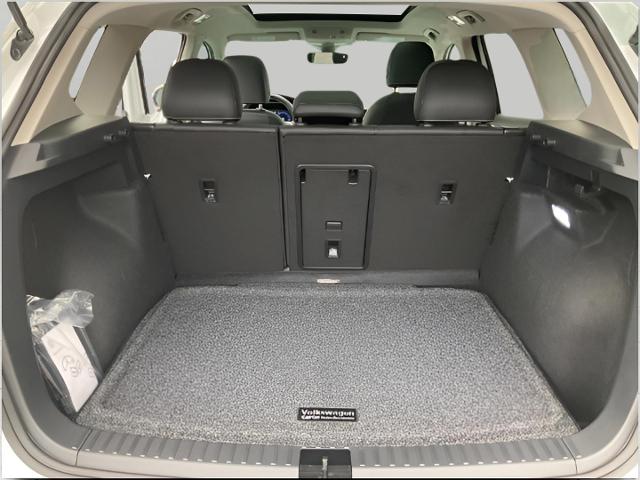 2025 Volkswagen Taos Vehicle Photo in Oshkosh, WI 54904