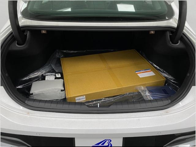 2025 Hyundai SONATA Hybrid Vehicle Photo in Appleton, WI 54913