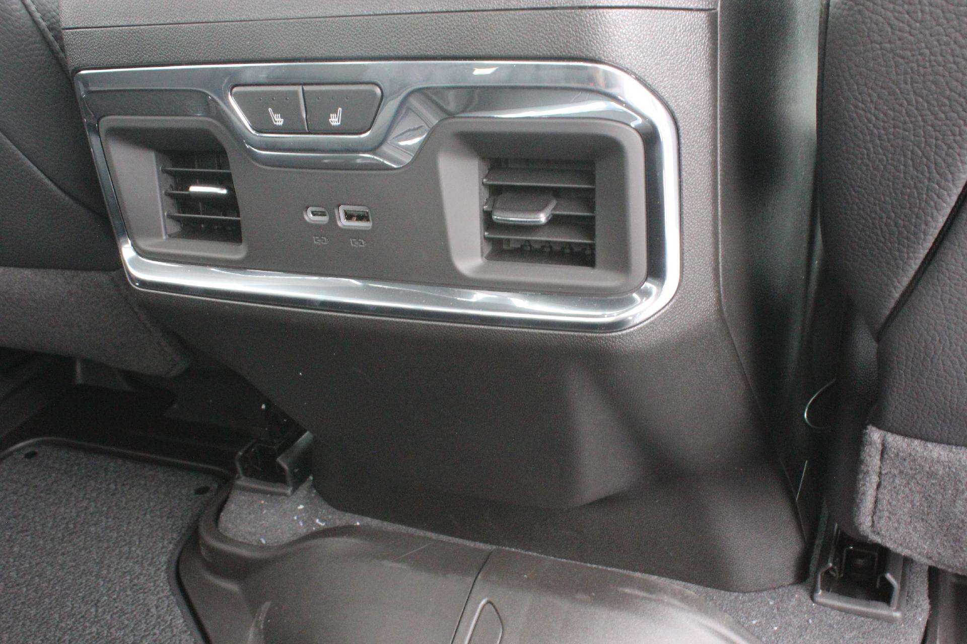 2025 GMC Sierra 1500 Vehicle Photo in AURORA, CO 80012-4011