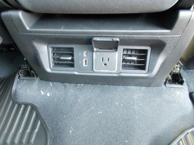 2025 GMC Sierra 1500 Vehicle Photo in LOWELL, MA 01852-4336